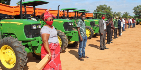 LonAgro Mozambique SUSTENTA Project Mechanised Farming Equipment Handover